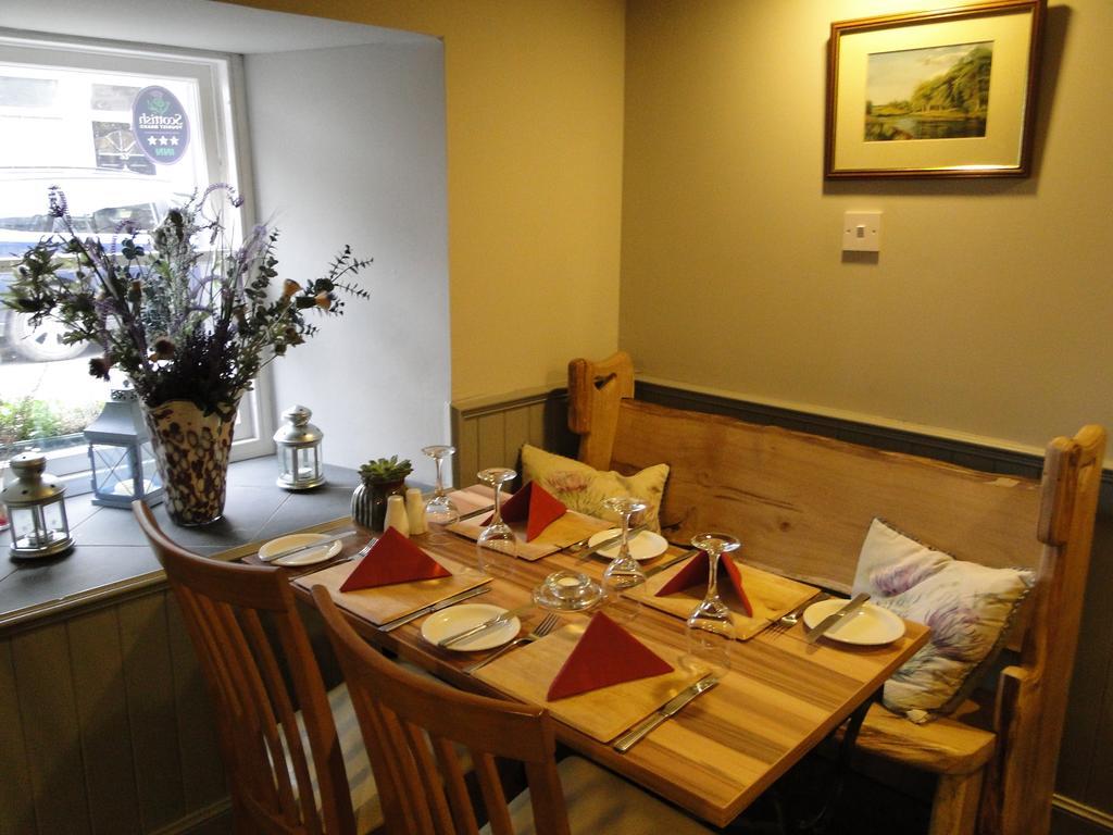 The Red Lion Inn Doune ภายนอก รูปภาพ