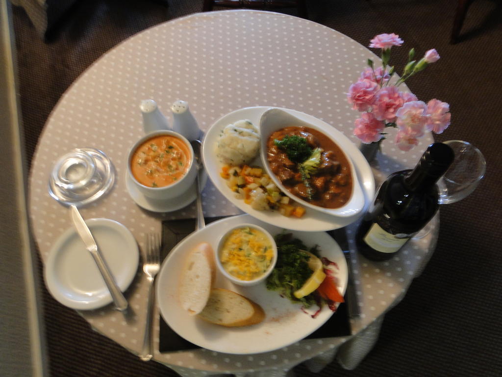 The Red Lion Inn Doune ภายนอก รูปภาพ